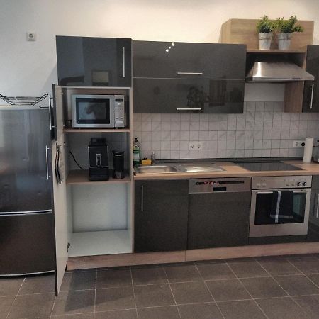 Ferienwohnung Mit Herz Fuer Tiere Кауфбойрен Екстериор снимка